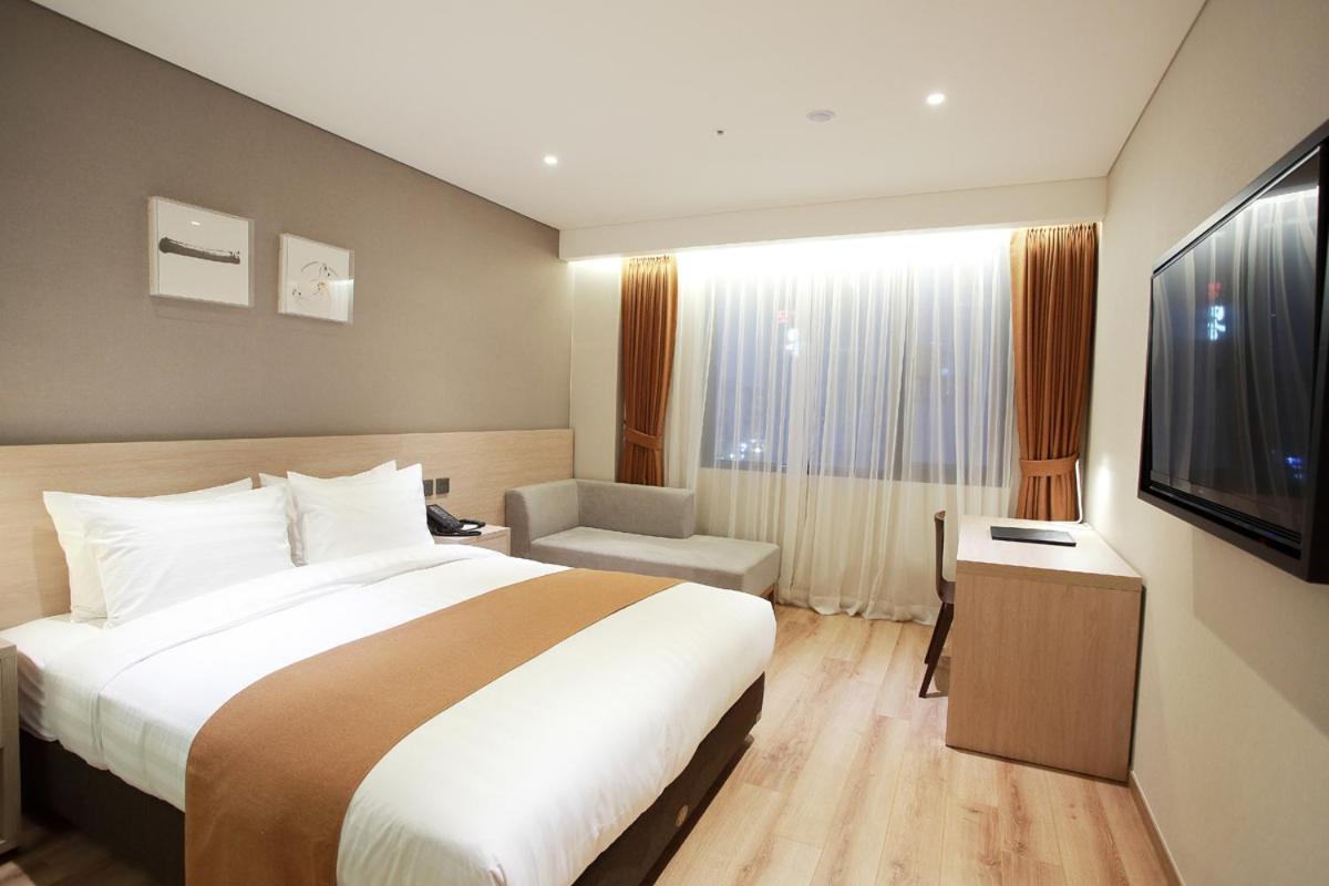 Gangneung City Hotel 2* Gangneung